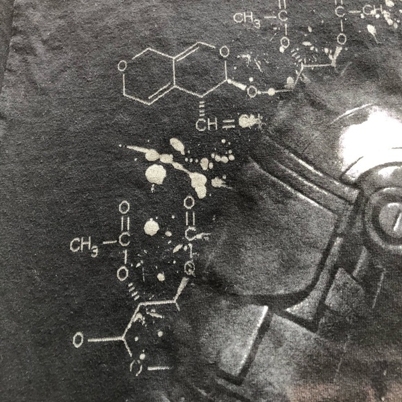IRON MAN Cotton Graphic Tee - Picture 3 of 10